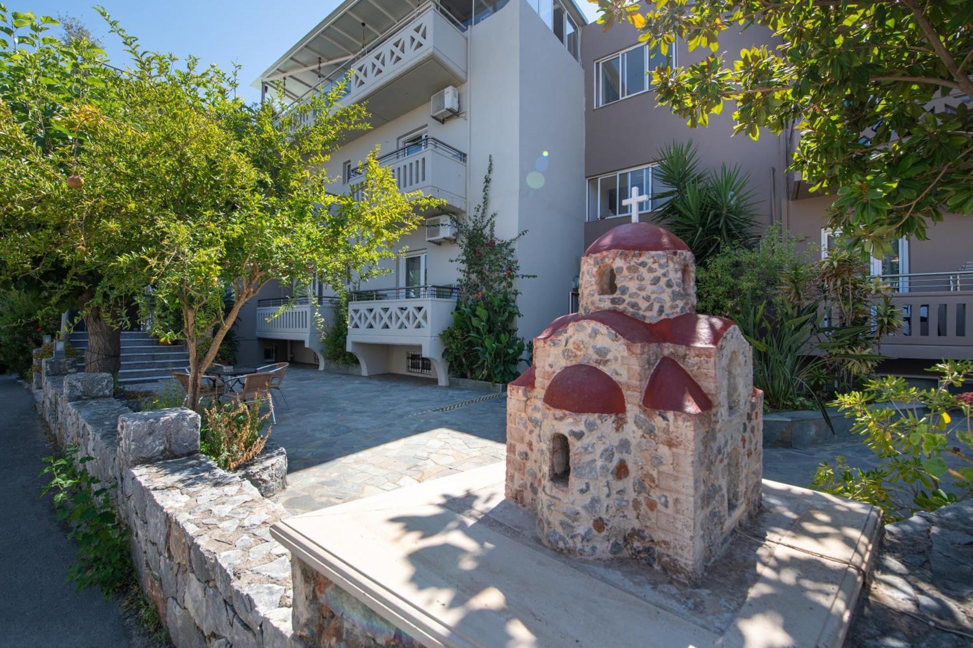 Labyrinth Hotel Georgioupoli Buitenkant foto