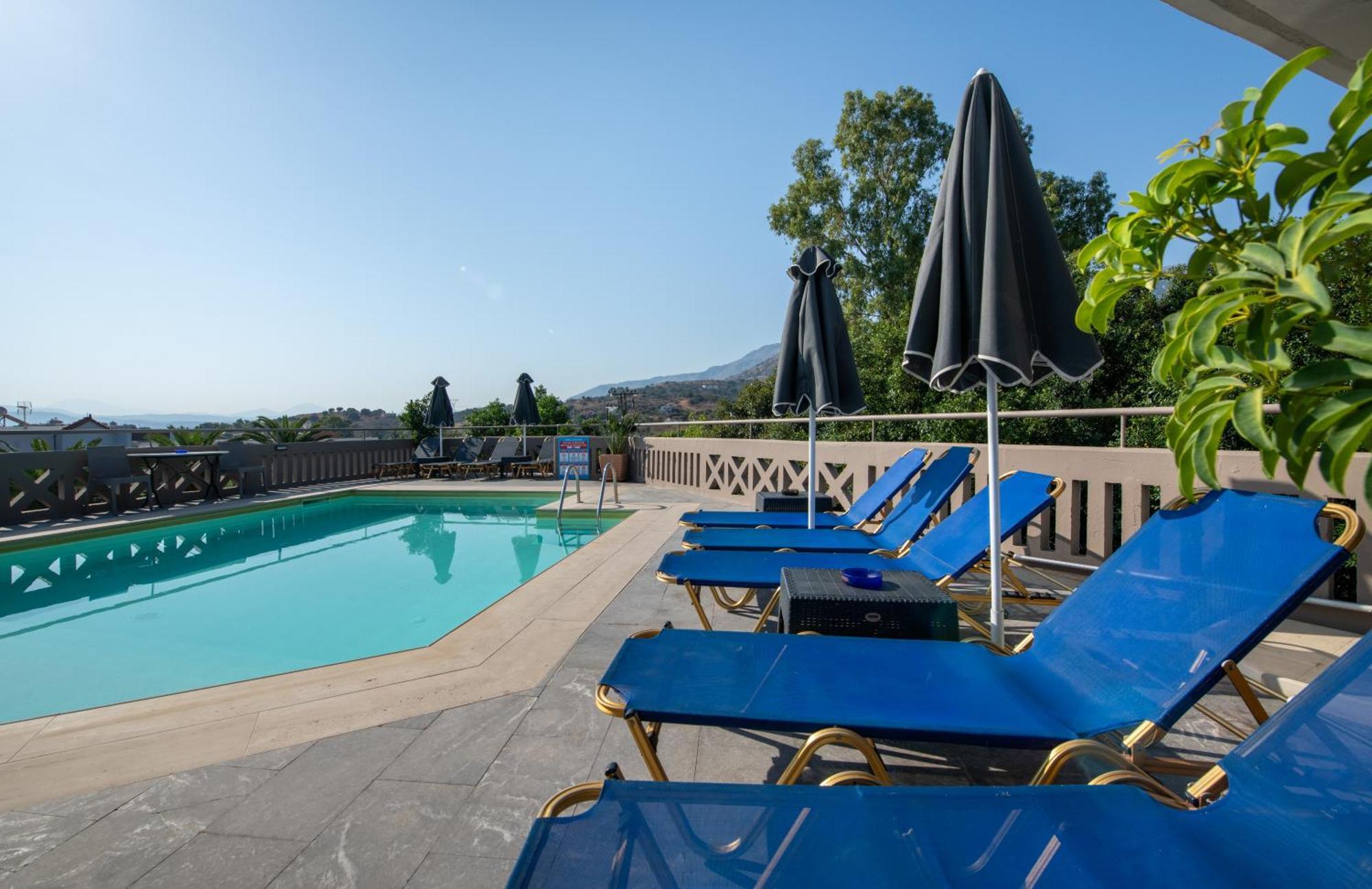 Labyrinth Hotel Georgioupoli Buitenkant foto