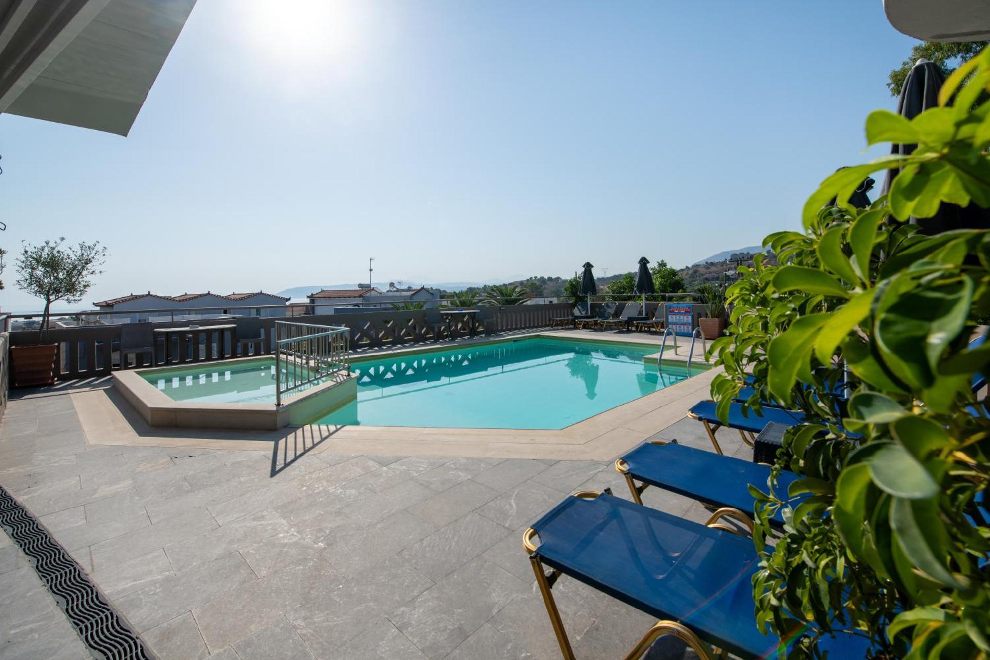 Labyrinth Hotel Georgioupoli Buitenkant foto