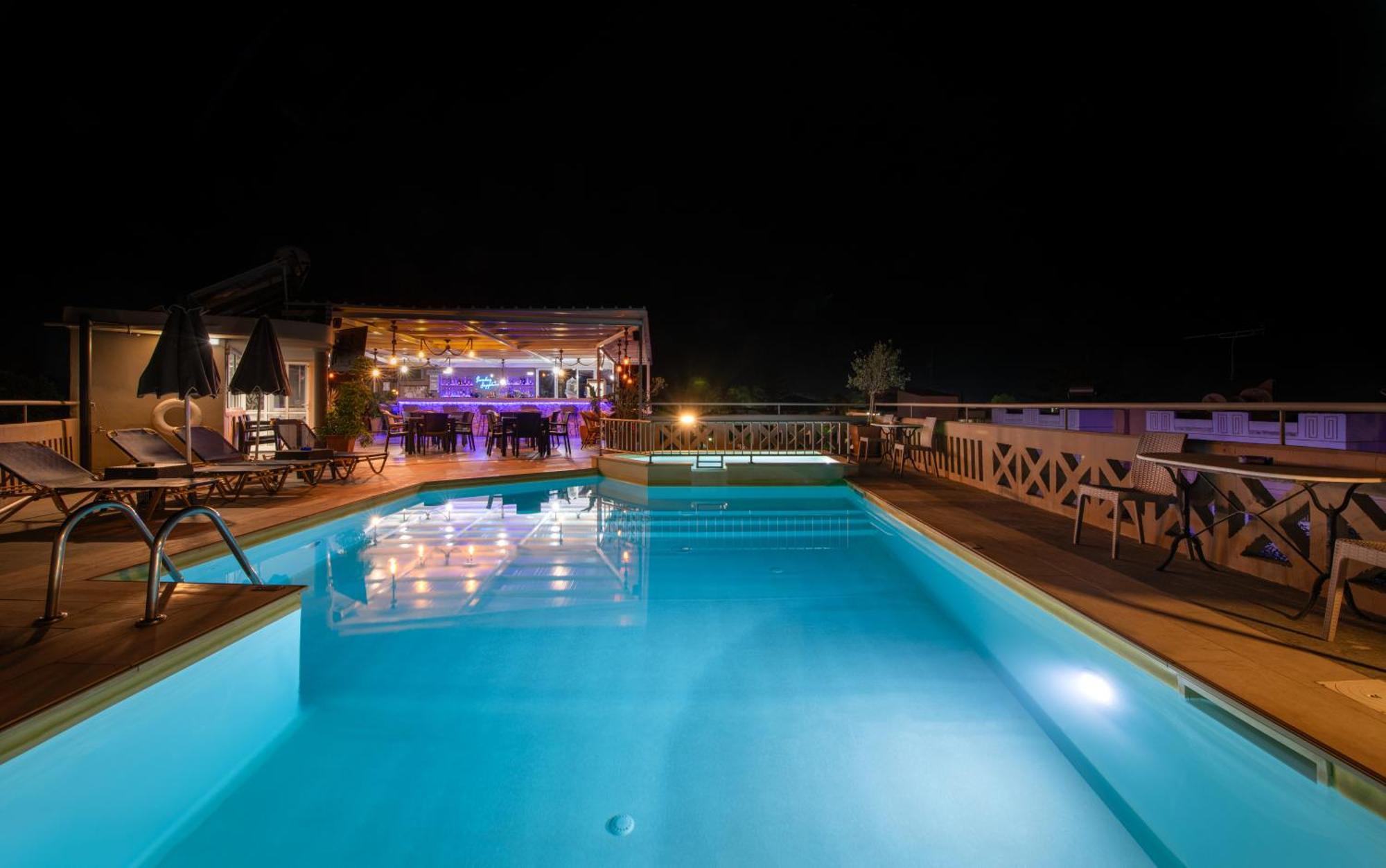 Labyrinth Hotel Georgioupoli Buitenkant foto