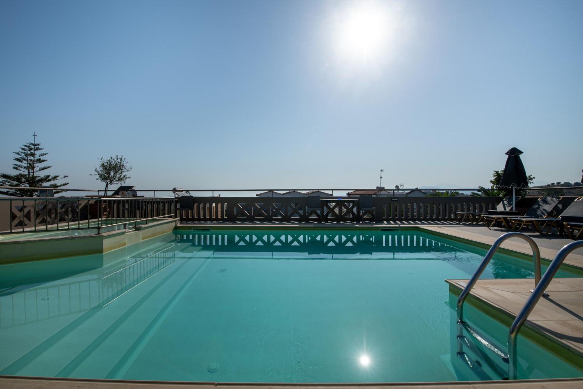 Labyrinth Hotel Georgioupoli Buitenkant foto