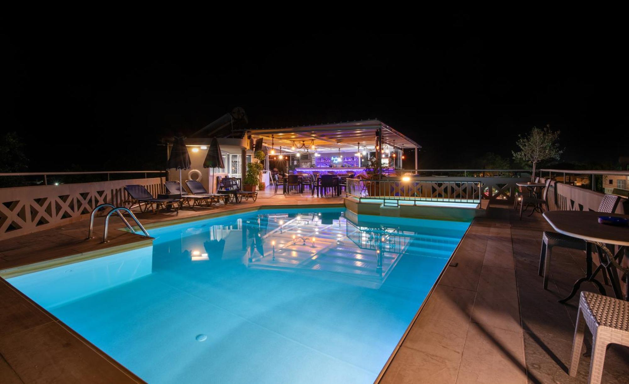 Labyrinth Hotel Georgioupoli Buitenkant foto